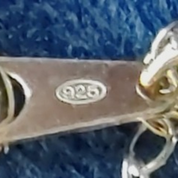 Women's Garnet necklace - Picture 5 of 8